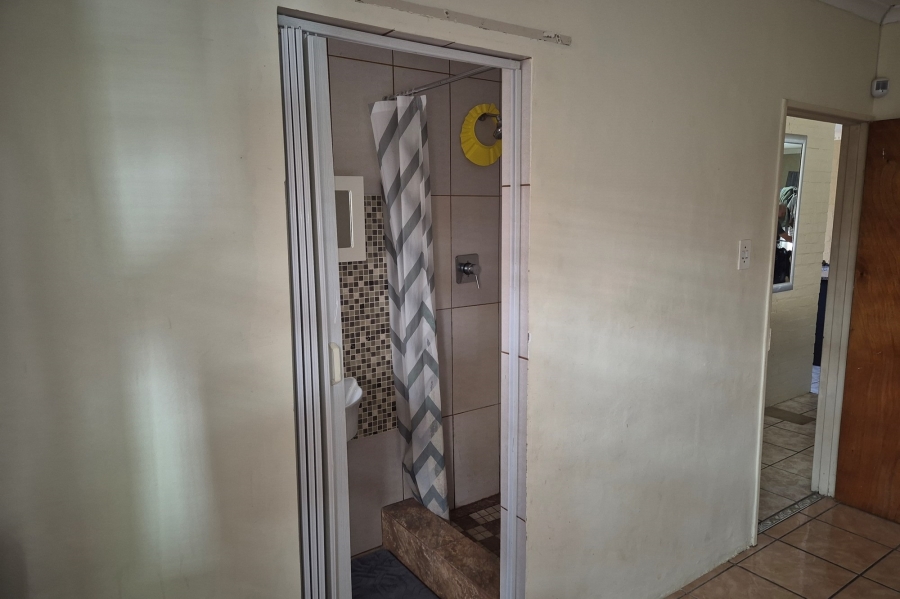 4 Bedroom Property for Sale in Onverwacht Western Cape